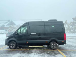 mercedes v class car hire